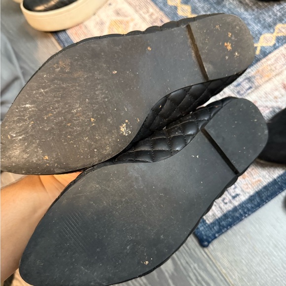 Liz Clairborne quilted loafer - Picture 3 of 4